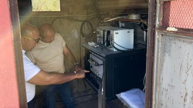 Varios ayuntamientos toman una decisión con la TDT: seguirán instalando repetidores en vez de adoptar la televisión por satélite