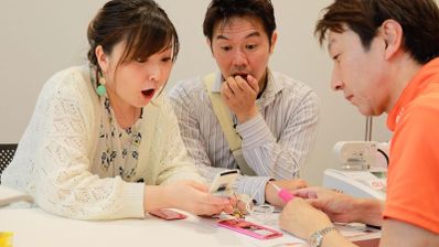 Pareja sorprendida en Japón