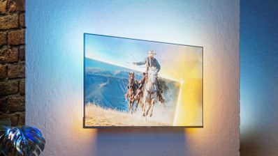 La Philips QLED 40PQS6901/12 con su sistema Ambilight