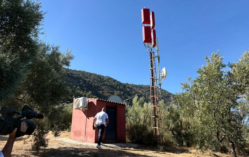 Instalación repetidor de la TDT en Rute