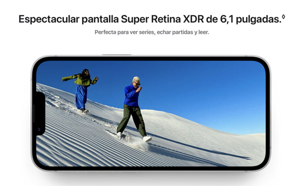 iPhone 16 en posición horizontal mostrando una fotografía de personas en dunas sobre una pantalla Super Retina XDR.