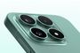 Módulo de cámara trasera del Xiaomi 17 Ultra en color verde con cuatro lentes circulares y el sello de Leica.