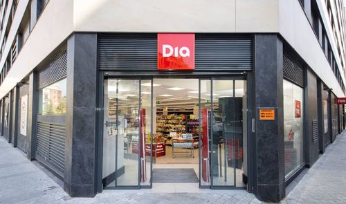 La entrada de una tienda de Dia