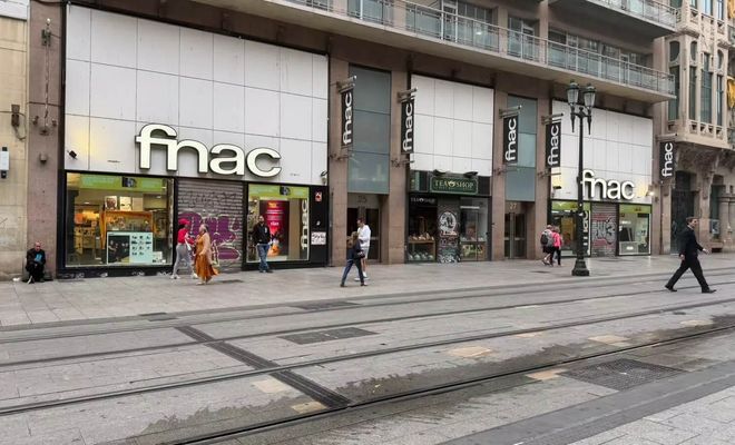 Fnac en el Coso de Zaragoza