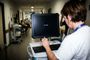 Trabajadora de un hospital intentado acceder a un terminal hackeado