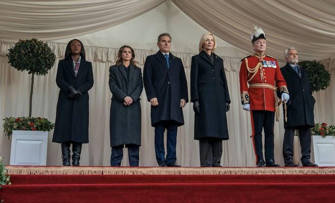 Los personajes de La diplomática