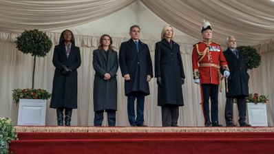 Los personajes de La diplomática