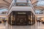 Tienda Massimo Dutti cerrada