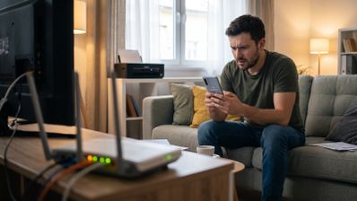 Móvil intentando conectarse a una impresora