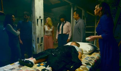 Los personajes protagonistas de La noche de los muertos vivientes. Estallido Zombi