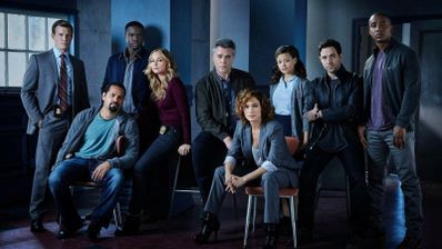 El reparto protagonista de Shades of Blue