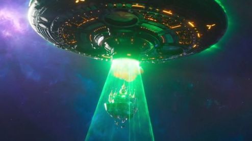 Una escena de Super Mario Galaxy: La película con la nave de Bowsi