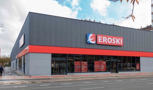 Fachada de una tienda Eroski