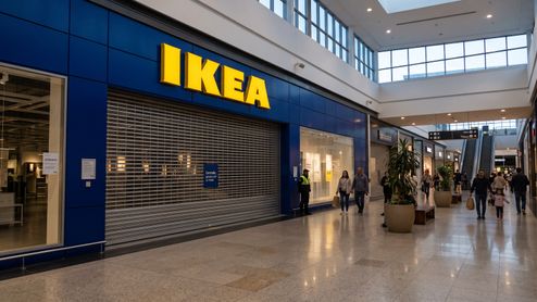 Tienda Ikea cerrada