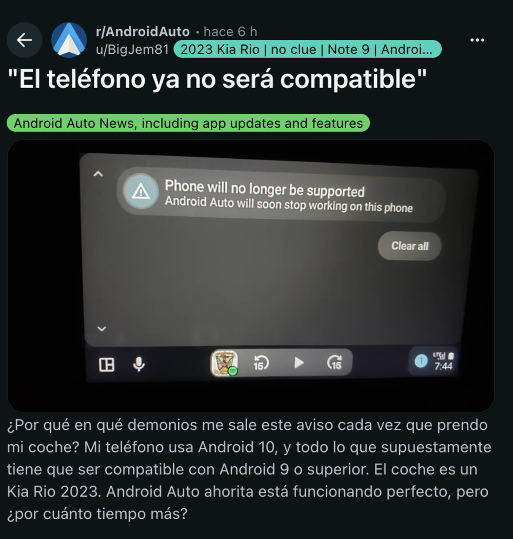Captura de pantalla de un aviso en Android Auto indicando que el teléfono dejará de ser compatible próximamente.
