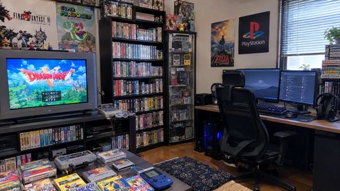 Una habitación japonesa con videojuegos