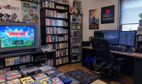 Una habitación japonesa con videojuegos