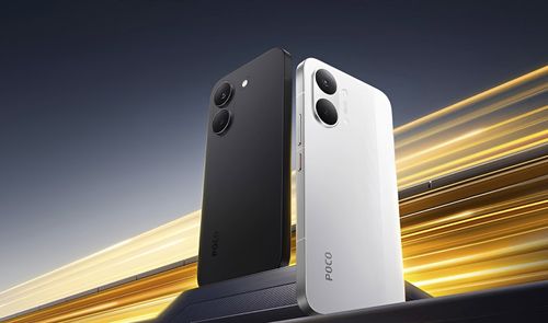 Vista trasera de dos teléfonos POCO X8 Pro en colores blanco y negro colocados verticalmente sobre una estructura técnica.