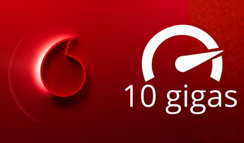 Logotipo de Vodafone junto a un icono de velocímetro y el texto 10 gigas sobre fondo rojo.
