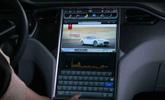 Netflix y YouTube llegarán a los coches de Tesla con la actualización 10